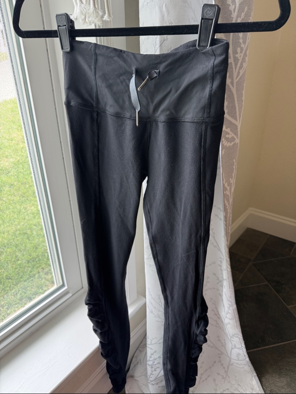 Reversible Lululemon athletica Black High-Rise Leggings with Logo.